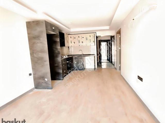 Karşiyaka, İzmir içerisinde kiralık mülk