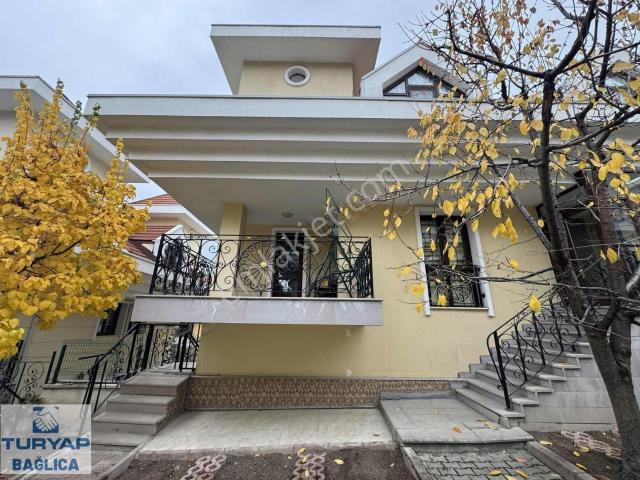 Etimesgut, Ankara içerisinde satılık Villa
