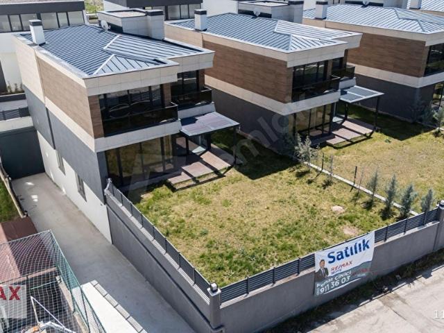 Etimesgut, Ankara içerisinde satılık Villa