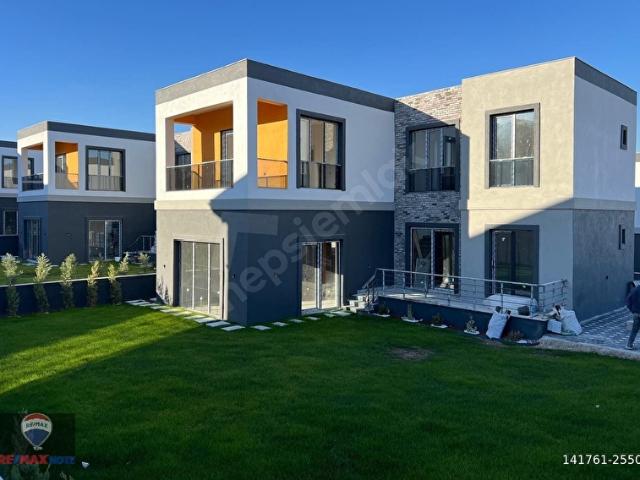 Etimesgut, Ankara içerisinde satılık Villa