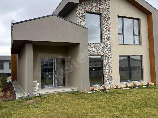 Etimesgut, Ankara içerisinde satılık Villa