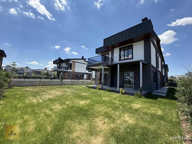 Etimesgut, Ankara içerisinde satılık Villa