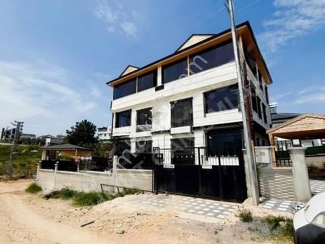 Akkuyu, Sarıçam içerisinde satılık Villa
