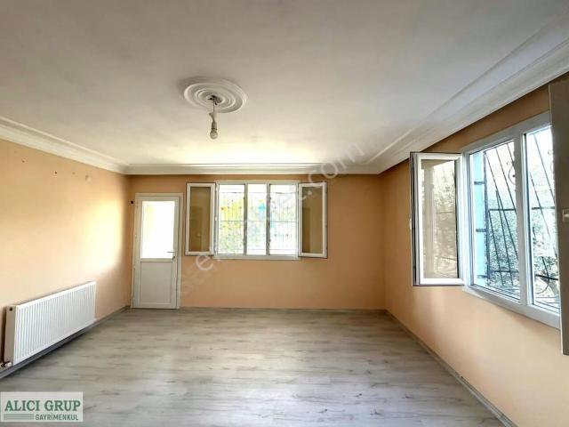 Sariçam, Adana içerisinde kiralık Villa