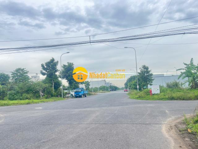 Mặt bằng bán