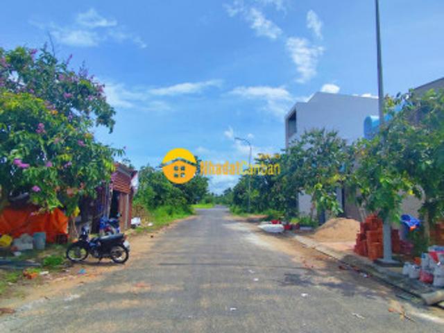 Mặt bằng bán