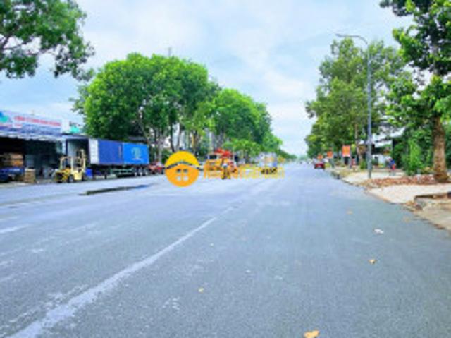 Mặt bằng bán