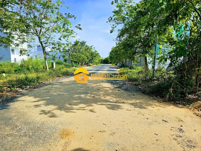 Mặt bằng bán