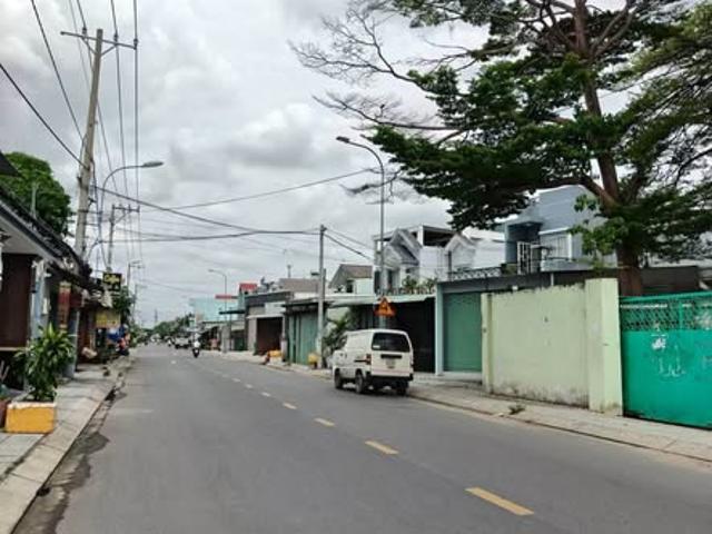 Nhà mặt phố bán