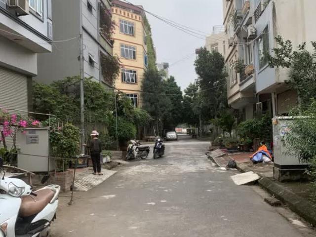 Nhà mặt phố bán tại Hoàn Kiếm, Hà Nội