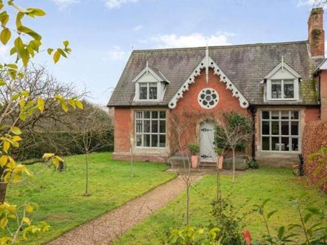 House for sale in Broxbourne, Hertfordshire