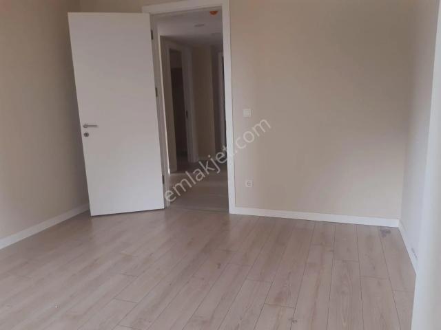 İstanbul içerisinde kiralık mülk