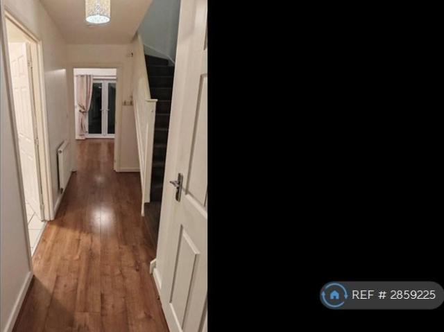 House for rent in Corby Village, Corby