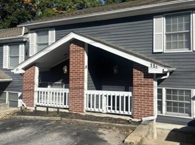 House for sale in West Warwick, Kent County