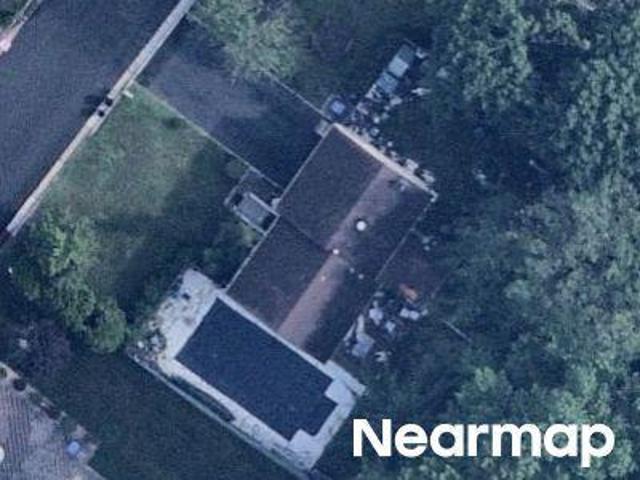 House for sale in Golden Acres Shopping Center, South Plainfield