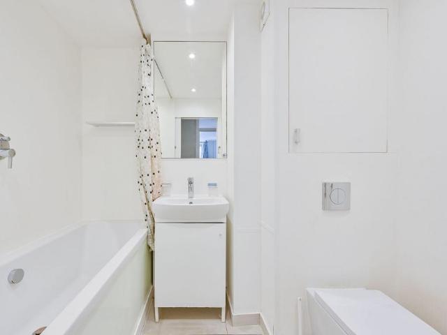 Apartment for rent in Holborn, Greater London