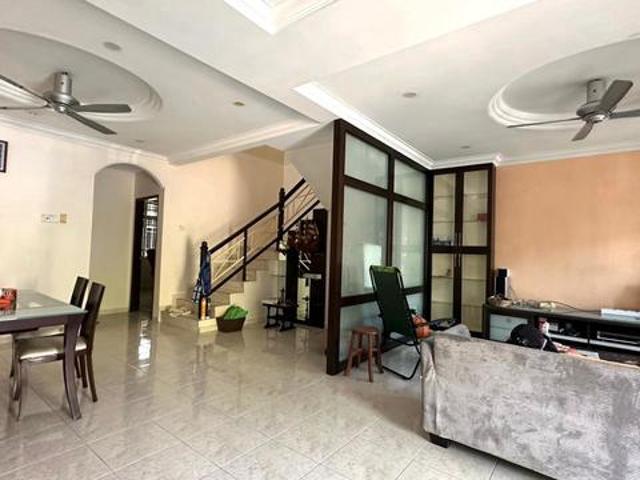 Terraced House for rent in Malaka