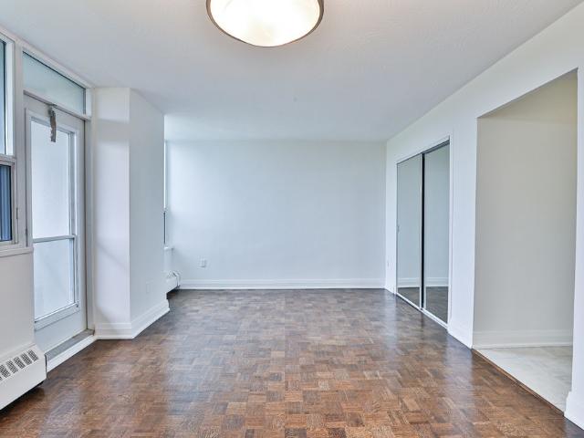 Apartment for rent in Woburn, Ontario