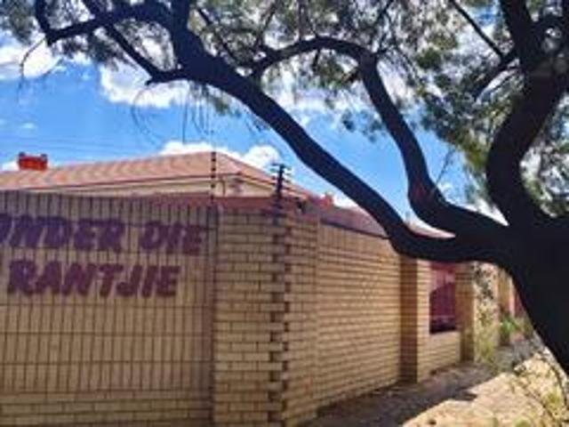 Apartment for sale in Dr Kenneth Kaunda, North West
