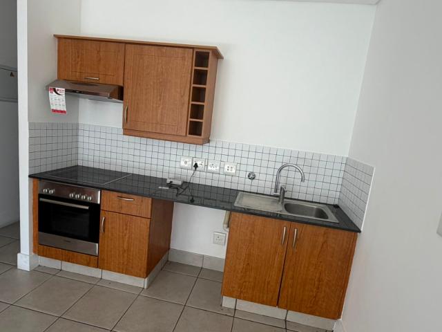 Apartment for rent in Marshalltown, Johannesburg
