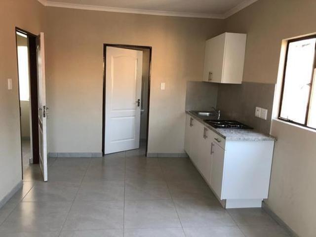 Apartment for rent in Nooitgedacht, Gauteng