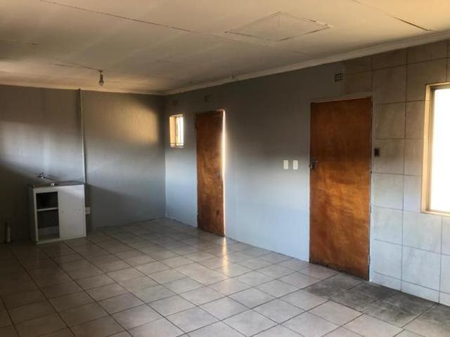 Apartment for rent in Vosloorus, Gauteng