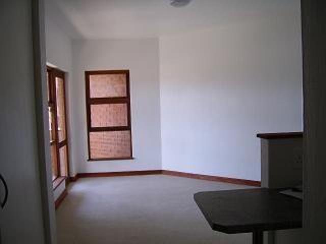 Apartment for rent in Nooitgedacht, Gauteng