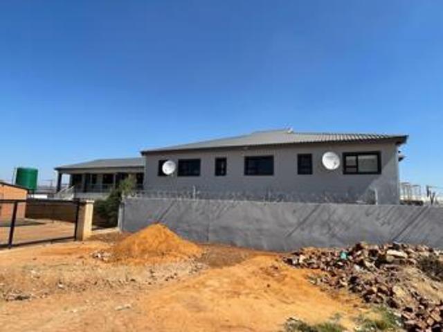 Property for rent in Waterkloof, Gauteng