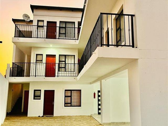 Apartment for rent in Moletsane, Soweto