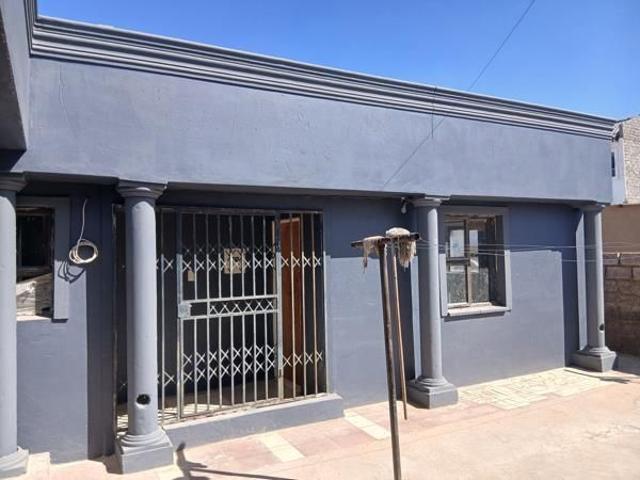 Apartment for rent in Protea Glen, Soweto