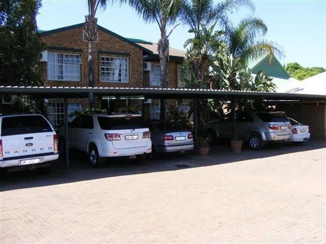 Apartment for rent in Waterkloof, Gauteng