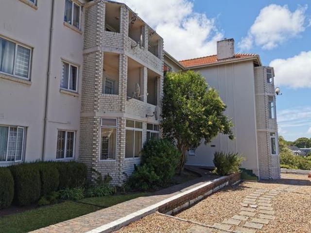 Apartment for rent in Rondebosch, Cape Town