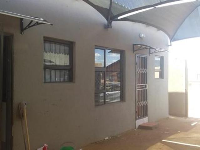 Property for rent in Waterkloof, Gauteng