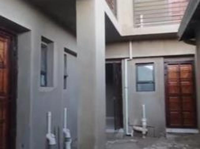Apartment for rent in Mofolo, Soweto