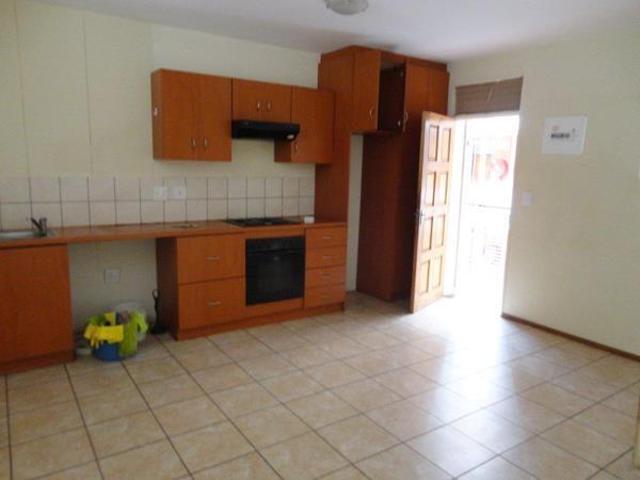 Apartment for rent in Waterkloof, Gauteng