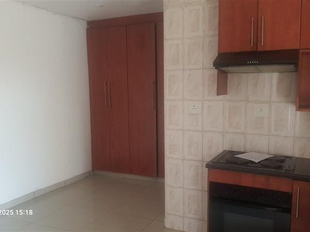 Apartment for rent in Zola, Soweto