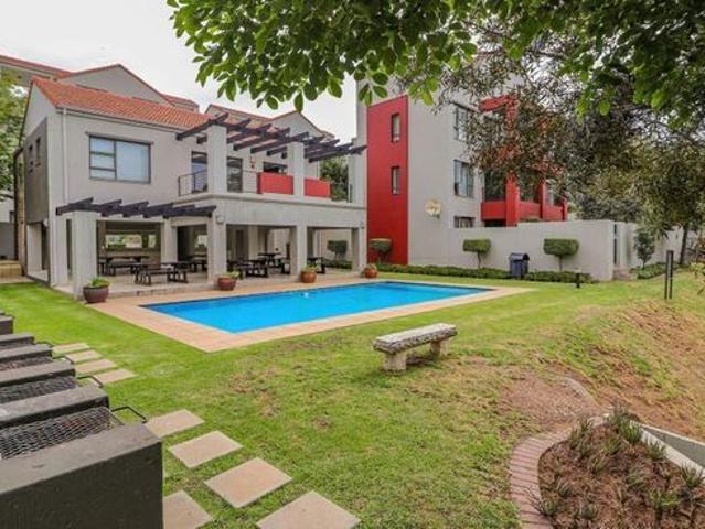 Apartment for rent in Johannesburg Ward 103, Sandton