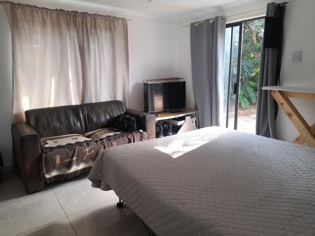 House for rent in Emberton, Kloof