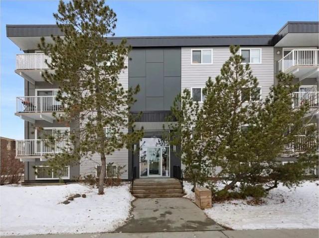 Apartment for rent in Westmount, Edmonton