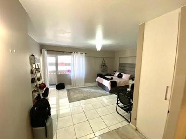 Apartment for rent in Seaview, Kwazulu-natal