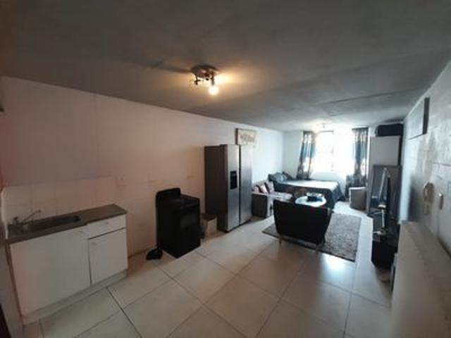Apartment for sale in Cape Town, Western Cape