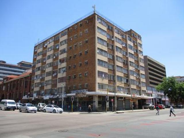 Apartment for sale in Waterkloof, Gauteng