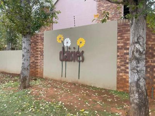 Apartment for sale in Dr Kenneth Kaunda, North West