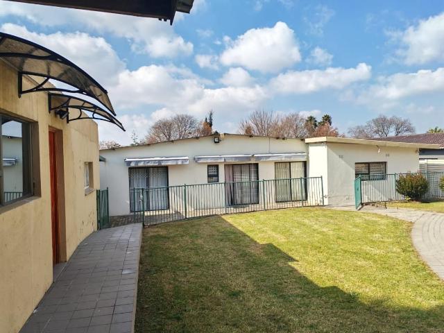 Apartment for rent in Edleen, Ekurhuleni
