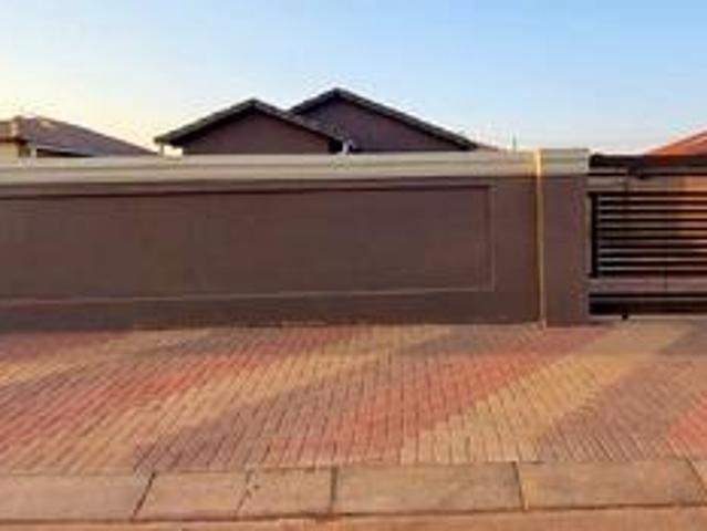 Apartment for rent in Soweto, City of Johannesburg Metropolitan Municipality