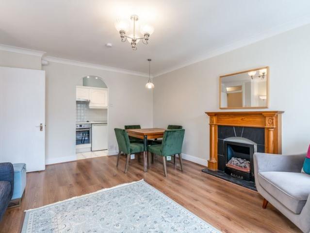 Apartment to rent in Bluebell, North Tipperary