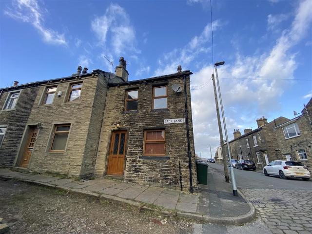 House for rent in Frizinghall, West Yorkshire