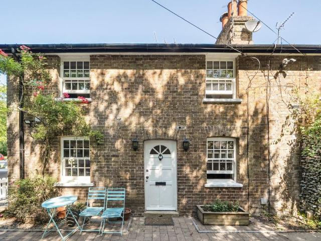 Apartment for rent in Letchmore Heath, Aldenham