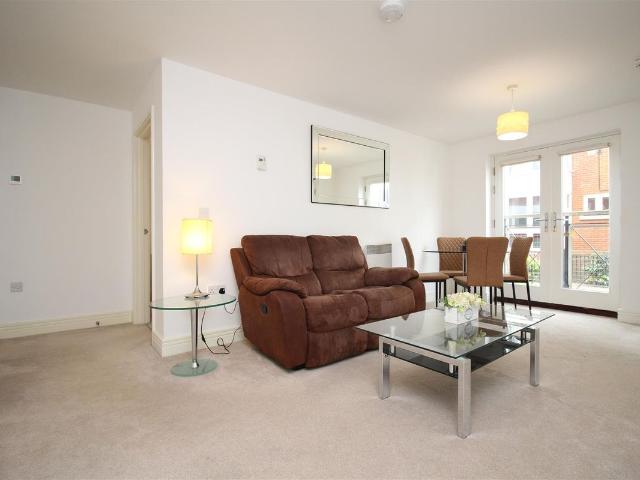Apartment for rent in St. Mildred's, The Bridge
