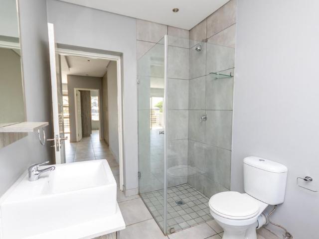 Apartment for rent in Maroeladal, Randburg